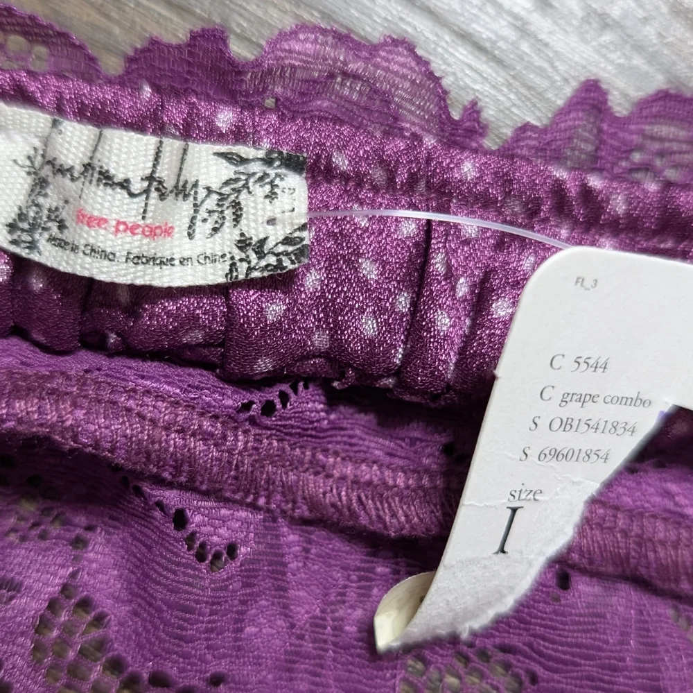 Free People Y2k All Dressed Up Lace Polka Dot Strapless No Straps Size L‎